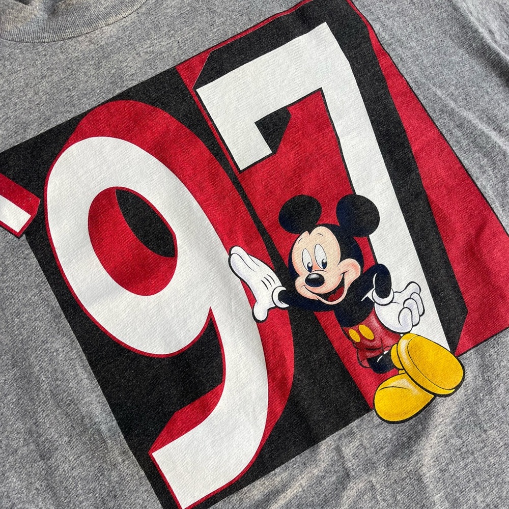 Vintage Disney Wear - XL Grey T-shirt - 97 Mickey